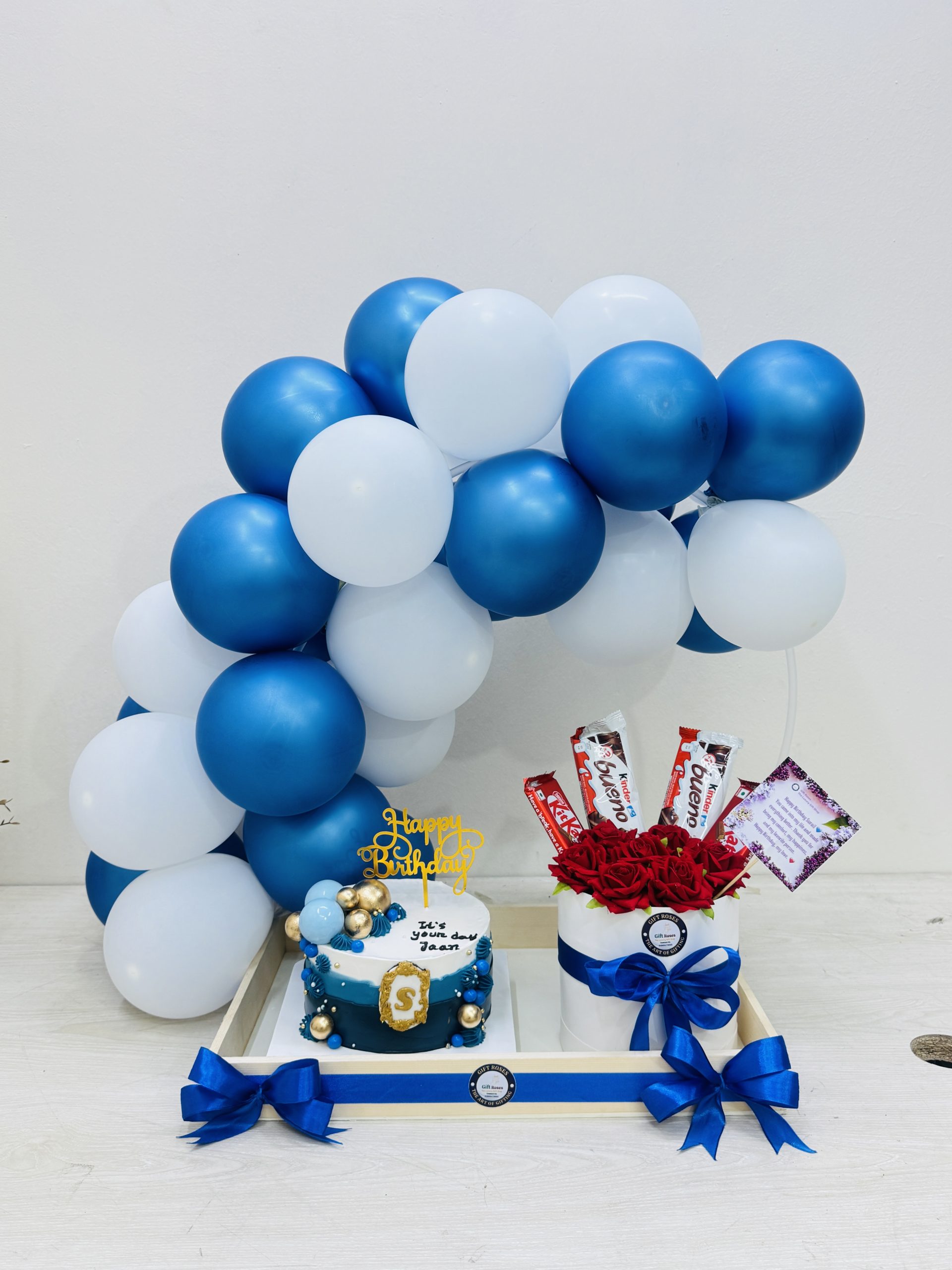 IMG_5914 Luxury Balloon bouquet With Cake - Image 1